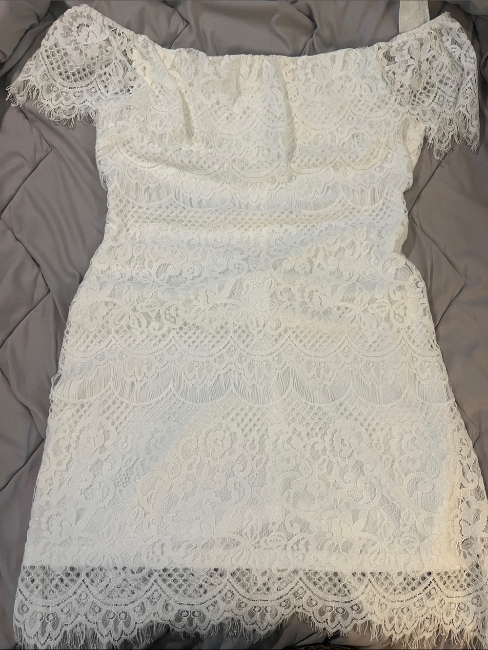 Off-Shoulder White Lace Dress